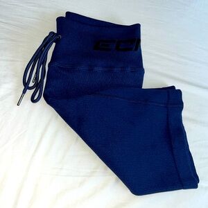 ECHT never used Arise Comfort Biker Shorts